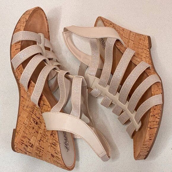 Bass Wedge Sandals Louisa Womens 9 M Strappy Elastic Metallic Beige Resort Vacay - Picture 8 of 11